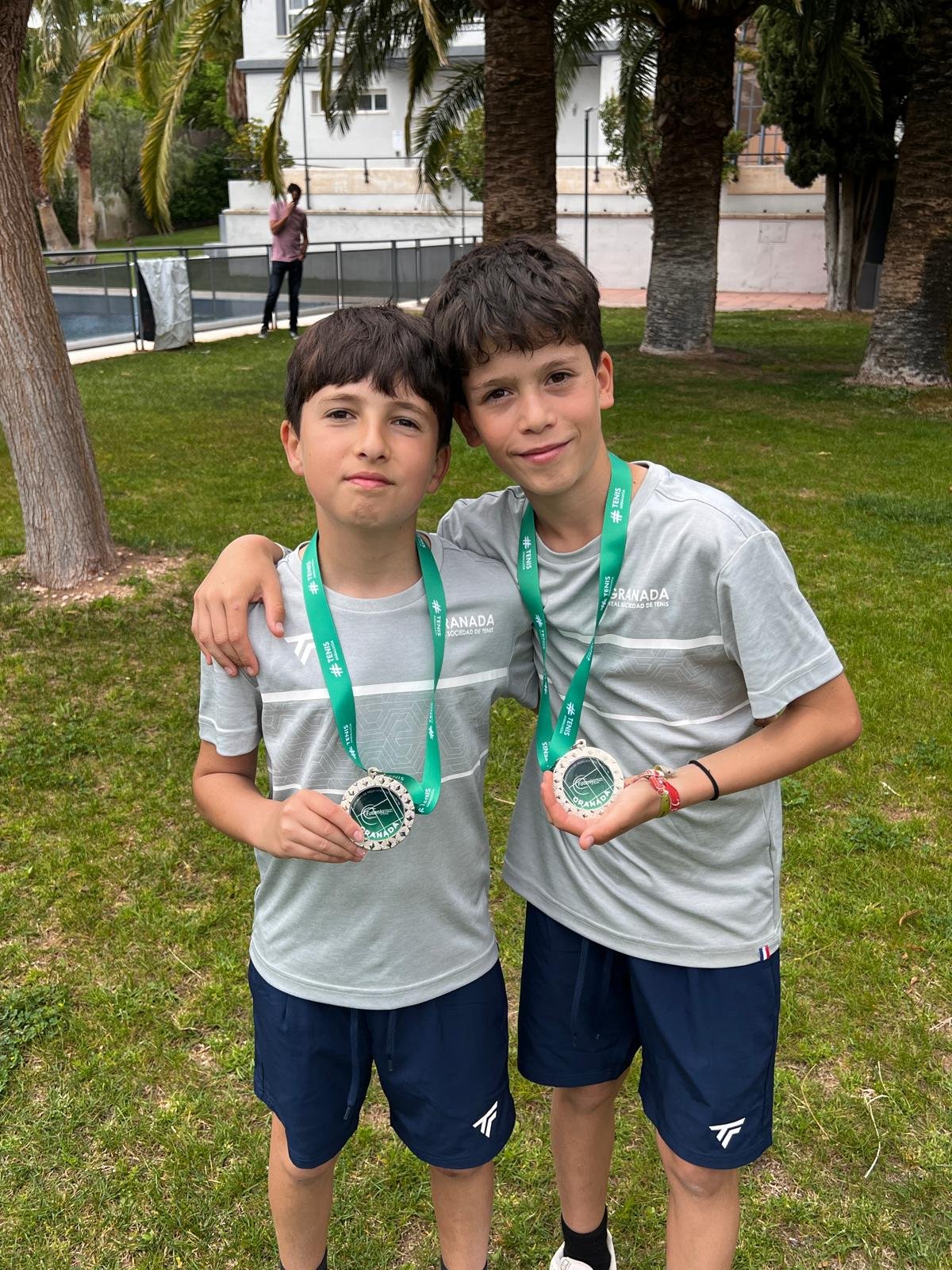 Iniciación Tenis (7 a 11 años)
